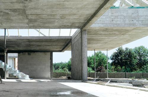 Jak się projektuje konstrukcje żelbetowe